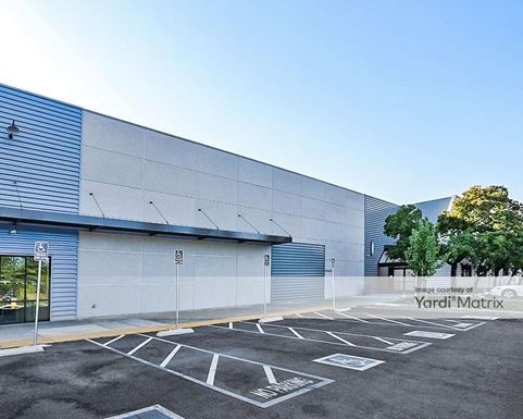 Self Storage at 9950 Mills Station Rd, Rancho Cordova, CA