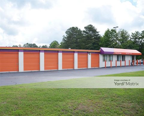 Source URL: https://cdnsc.rentcafe.com/dmslivecafe/3/1061592/1061592-1-3.jpg?width=-1&height=385&quality=80