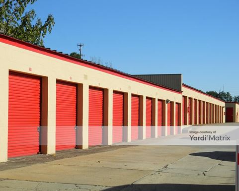 Source URL: https://cdnsc.rentcafe.com/dmslivecafe/3/1061595/1061595-1-4.jpg?width=-1&height=385&quality=80