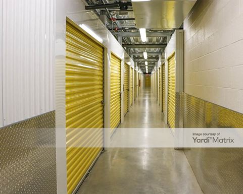 Source URL: https://cdnsc.rentcafe.com/dmslivecafe/3/1061614/1061614-1-2.jpg?width=-1&height=385&quality=80