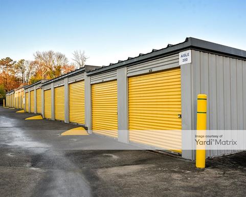 Source URL: https://cdnsc.rentcafe.com/dmslivecafe/3/1061626/1061626-1-3.jpg?width=-1&height=385&quality=80