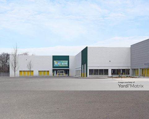 Source URL: https://cdnsc.rentcafe.com/dmslivecafe/3/1061647/1061647-1-2.jpg?width=-1&height=385&quality=80