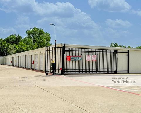 Source URL: https://cdnsc.rentcafe.com/dmslivecafe/3/1061660/1061660-1-3.jpg?width=-1&height=385&quality=80