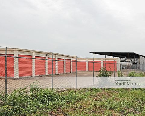 Source URL: https://cdnsc.rentcafe.com/dmslivecafe/3/1061681/1061681-1-3.jpg?width=-1&height=385&quality=80