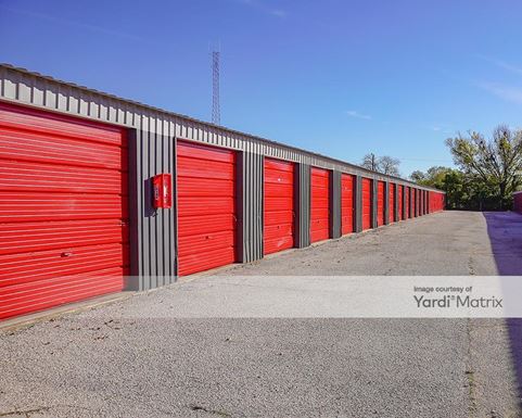 Source URL: https://cdnsc.rentcafe.com/dmslivecafe/3/1061692/1061692-1-4.jpg?width=-1&height=385&quality=80