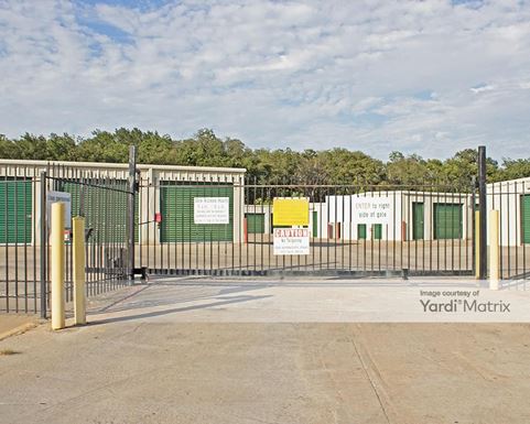 Source URL: https://cdnsc.rentcafe.com/dmslivecafe/3/1061702/1061702-1-4.jpg?width=-1&height=385&quality=80