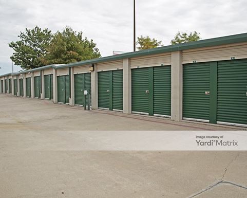 Source URL: https://cdnsc.rentcafe.com/dmslivecafe/3/1061705/1061705-1-3.jpg?width=-1&height=385&quality=80