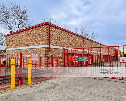 Source URL: https://cdnsc.rentcafe.com/dmslivecafe/3/1061706/1061706-1-2.jpg?width=-1&height=385&quality=80