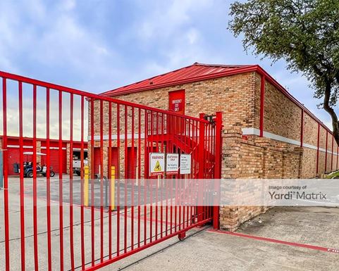 Source URL: https://cdnsc.rentcafe.com/dmslivecafe/3/1061706/1061706-1-3.jpg?width=-1&height=385&quality=80