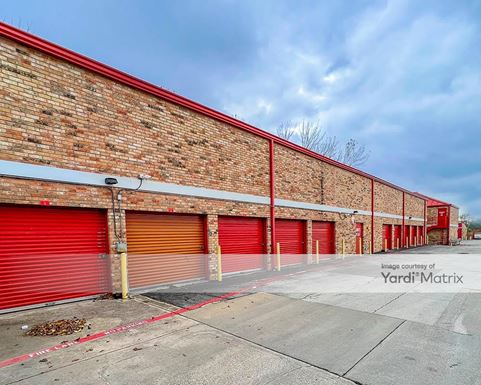 Source URL: https://cdnsc.rentcafe.com/dmslivecafe/3/1061706/1061706-1-4.jpg?width=-1&height=385&quality=80