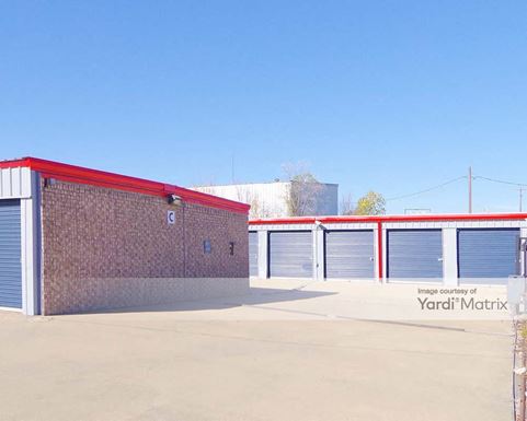 Source URL: https://cdnsc.rentcafe.com/dmslivecafe/3/1061715/1061715-1-3.jpg?width=-1&height=385&quality=80