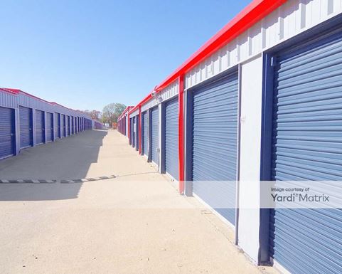 Source URL: https://cdnsc.rentcafe.com/dmslivecafe/3/1061715/1061715-1-5.jpg?width=-1&height=385&quality=80