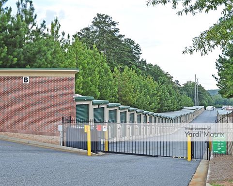 Source URL: https://cdnsc.rentcafe.com/dmslivecafe/3/1061719/1061719-1-4.jpg?width=-1&height=385&quality=80