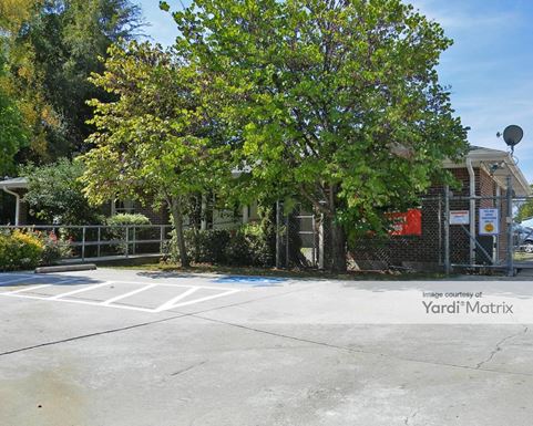 Source URL: https://cdnsc.rentcafe.com/dmslivecafe/3/1061746/1061746-1-2.jpg?width=-1&height=385&quality=80