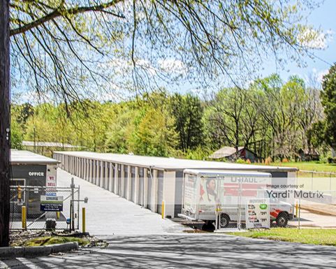 Source URL: https://cdnsc.rentcafe.com/dmslivecafe/3/1061747/1061747-1-4.jpg?width=-1&height=385&quality=80