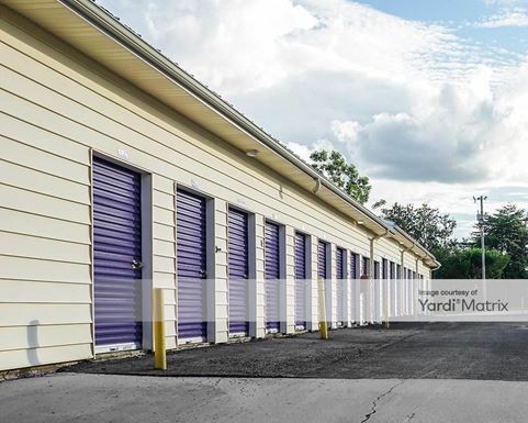 Source URL: https://cdnsc.rentcafe.com/dmslivecafe/3/1061748/1061748-1-5.jpg?width=-1&height=385&quality=80