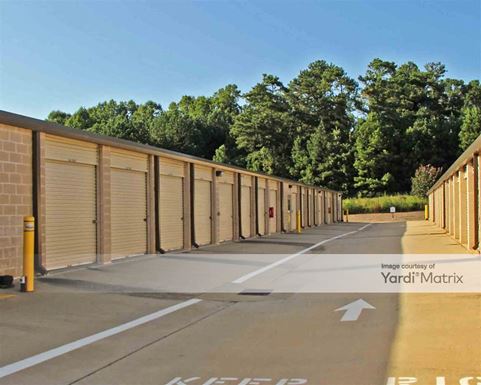 Source URL: https://cdnsc.rentcafe.com/dmslivecafe/3/1061749/1061749-1-4.jpg?width=-1&height=385&quality=80