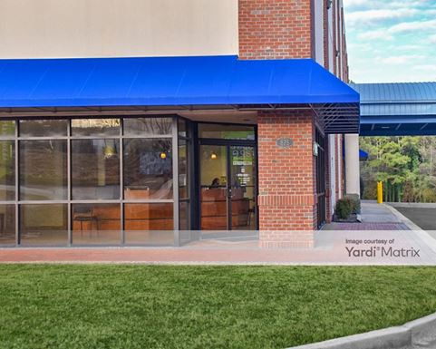 Source URL: https://cdnsc.rentcafe.com/dmslivecafe/3/1061750/1061750-1-3.jpg?width=-1&height=385&quality=80