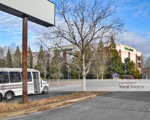 Source URL: https://cdnsc.rentcafe.com/dmslivecafe/3/1061750/1061750-1-6.jpg?width=-1&height=385&quality=80