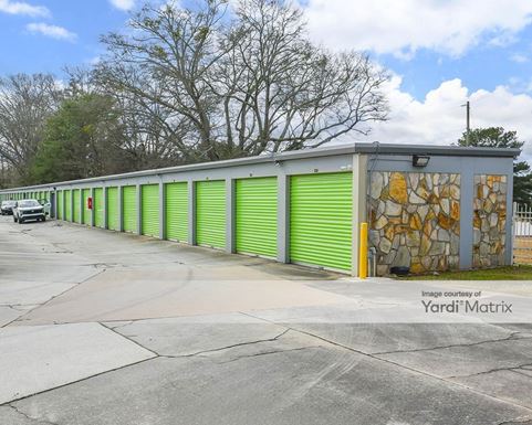 Source URL: https://cdnsc.rentcafe.com/dmslivecafe/3/1061753/1061753-1-4.jpg?width=-1&height=385&quality=80