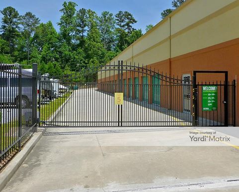 Source URL: https://cdnsc.rentcafe.com/dmslivecafe/3/1061764/1061764-1-5.jpg?width=-1&height=385&quality=80