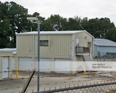 Source URL: https://cdnsc.rentcafe.com/dmslivecafe/3/1061767/1061767-1-4.jpg?width=-1&height=385&quality=80