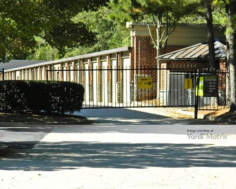 Source URL: https://cdnsc.rentcafe.com/dmslivecafe/3/1061784/1061784-1-2.jpg?width=-1&height=385&quality=80