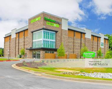 Storage Units for Rent available at 3130 Peachtree Pkwy, Suwanee, GA 30024