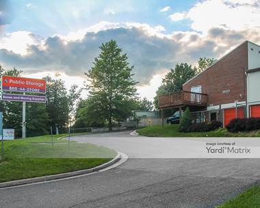 Storage Units for Rent available at 12423 Middlebrook Road, Germantown, MD 20874