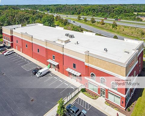 Source URL: https://cdnsc.rentcafe.com/dmslivecafe/3/1061818/1061818-1-3.jpg?width=-1&height=385&quality=80