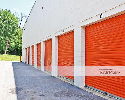 Source URL: https://cdnsc.rentcafe.com/dmslivecafe/3/1061831/1061831-1-3.jpg?width=-1&height=385&quality=80