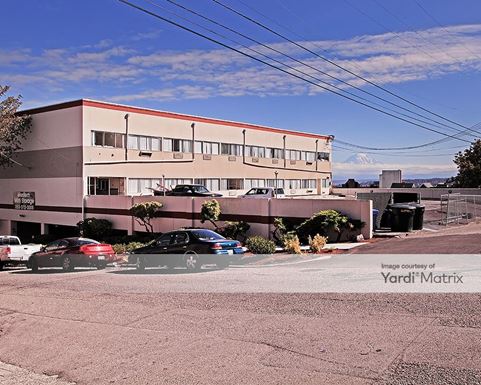 Source URL: https://cdnsc.rentcafe.com/dmslivecafe/3/1061872/1061872-1-2.jpg?width=-1&height=385&quality=80