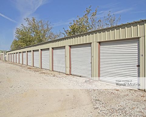 Source URL: https://cdnsc.rentcafe.com/dmslivecafe/3/1061913/1061913-1-4.jpg?width=-1&height=385&quality=80