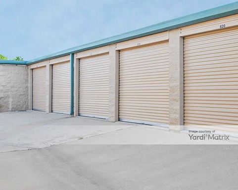 Source URL: https://cdnsc.rentcafe.com/dmslivecafe/3/1061915/1061915-1-3.jpg?width=-1&height=385&quality=80