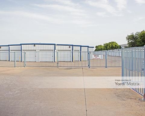 Source URL: https://cdnsc.rentcafe.com/dmslivecafe/3/1061919/1061919-1-4.jpg?width=-1&height=385&quality=80