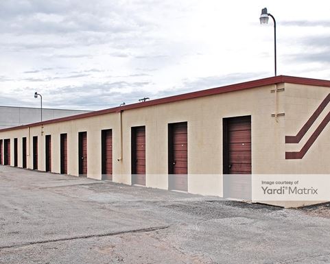 Source URL: https://cdnsc.rentcafe.com/dmslivecafe/3/1061924/1061924-1-3.jpg?width=-1&height=385&quality=80