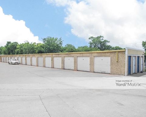 Source URL: https://cdnsc.rentcafe.com/dmslivecafe/3/1061927/1061927-1-5.jpg?width=-1&height=385&quality=80