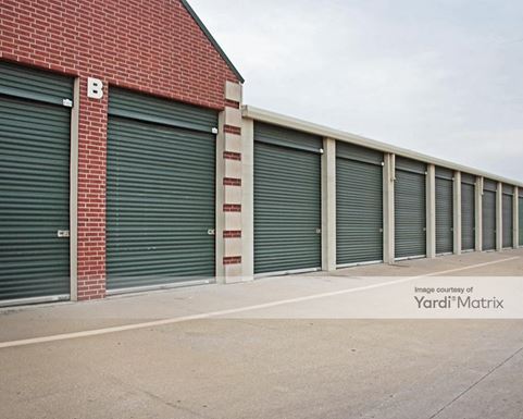 Source URL: https://cdnsc.rentcafe.com/dmslivecafe/3/1061933/1061933-1-3.jpg?width=-1&height=385&quality=80