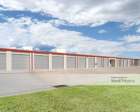 Source URL: https://cdnsc.rentcafe.com/dmslivecafe/3/1061946/1061946-1-2.jpg?width=-1&height=385&quality=80