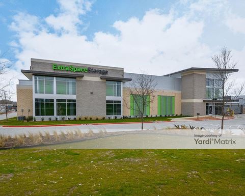 Source URL: https://cdnsc.rentcafe.com/dmslivecafe/3/1061965/1061965-1-4.jpg?width=-1&height=385&quality=80