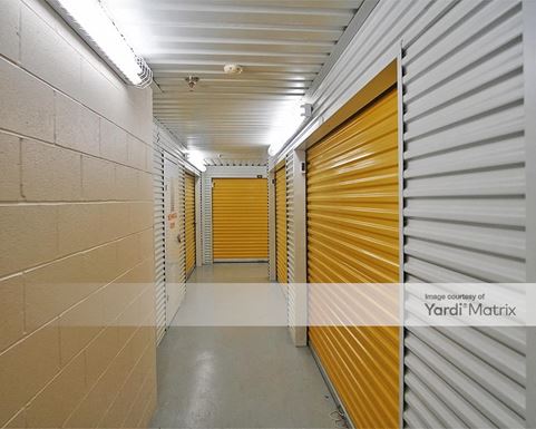 Source URL: https://cdnsc.rentcafe.com/dmslivecafe/3/1061969/1061969-1-5.jpg?width=-1&height=385&quality=80