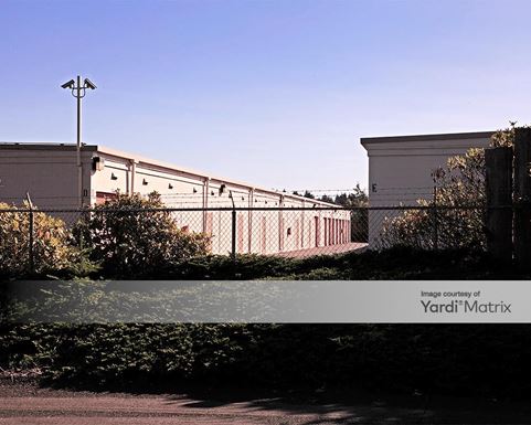 Source URL: https://cdnsc.rentcafe.com/dmslivecafe/3/1062001/1062001-1-3.jpg?width=-1&height=385&quality=80