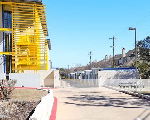 Source URL: https://cdnsc.rentcafe.com/dmslivecafe/3/1062050/1062050-1-2.jpg?width=-1&height=385&quality=80