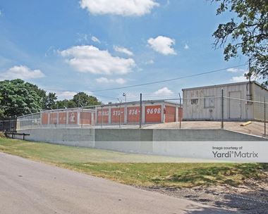 Storage Units for Rent available at 2707 O'Neal Lane, Austin, TX 78759