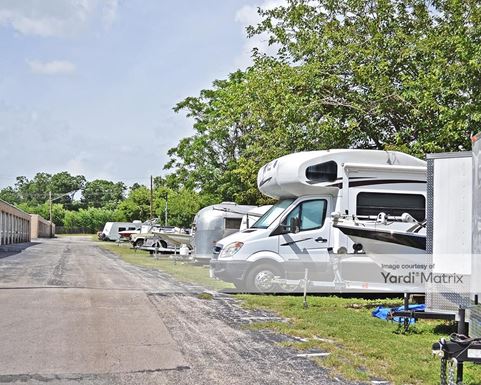 Source URL: https://cdnsc.rentcafe.com/dmslivecafe/3/1062054/1062054-1-4.jpg?width=-1&height=385&quality=80