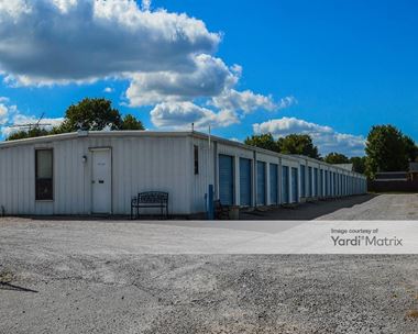 Storage Units for Rent available at 11440 South Crater Road, Petersburg, VA 23805