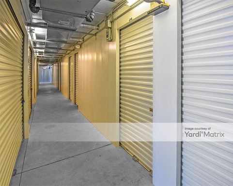 Source URL: https://cdnsc.rentcafe.com/dmslivecafe/3/1062078/1062078-1-3.jpg?width=-1&height=385&quality=80