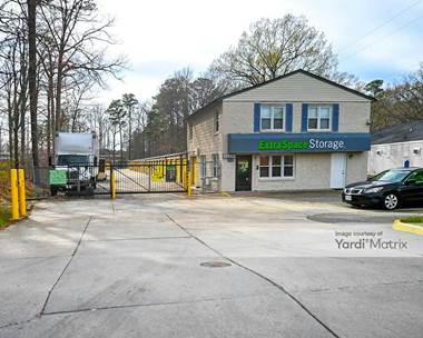 Storage Units for Rent available at 10429 Jefferson Avenue, Newport News, VA 23605