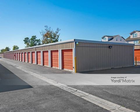 Source URL: https://cdnsc.rentcafe.com/dmslivecafe/3/1062084/1062084-1-5.jpg?width=-1&height=385&quality=80