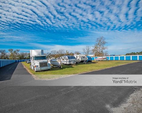 Source URL: https://cdnsc.rentcafe.com/dmslivecafe/3/1062100/1062100-1-4.jpg?width=-1&height=385&quality=80